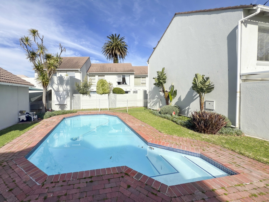 2 Bedroom Property for Sale in Plumstead Western Cape